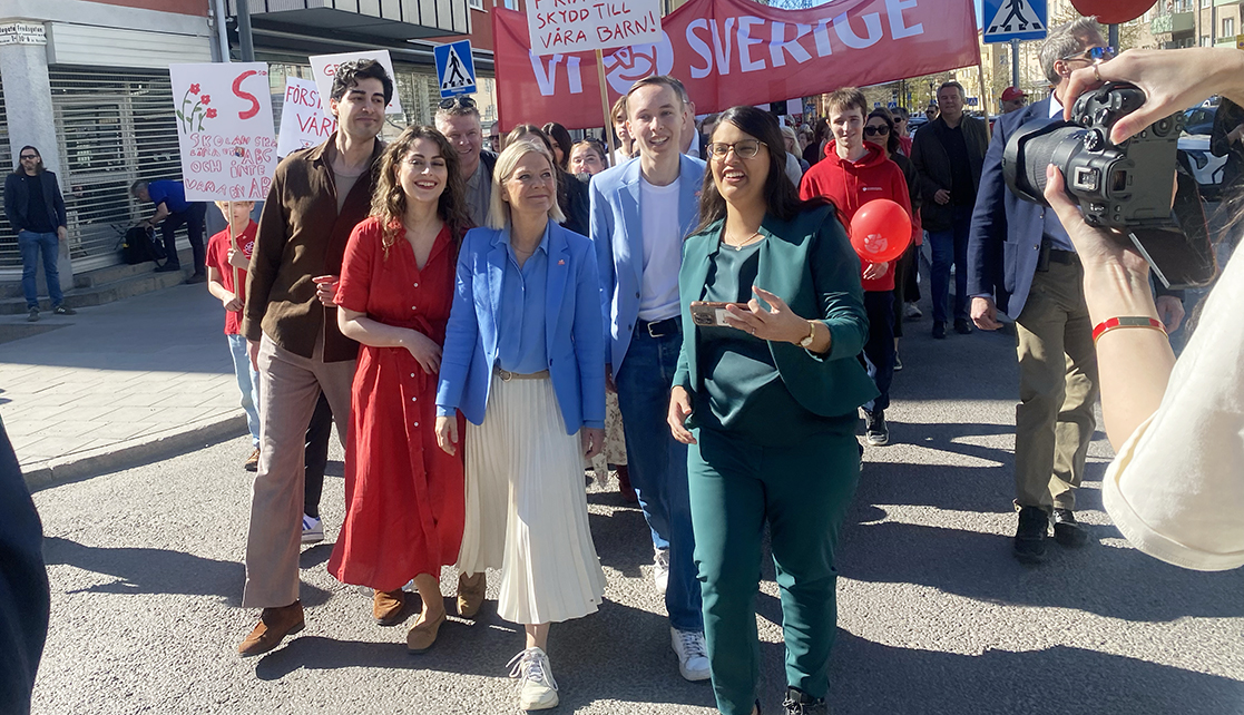 Första maj: Vallöfte om ökad lärartäthet
