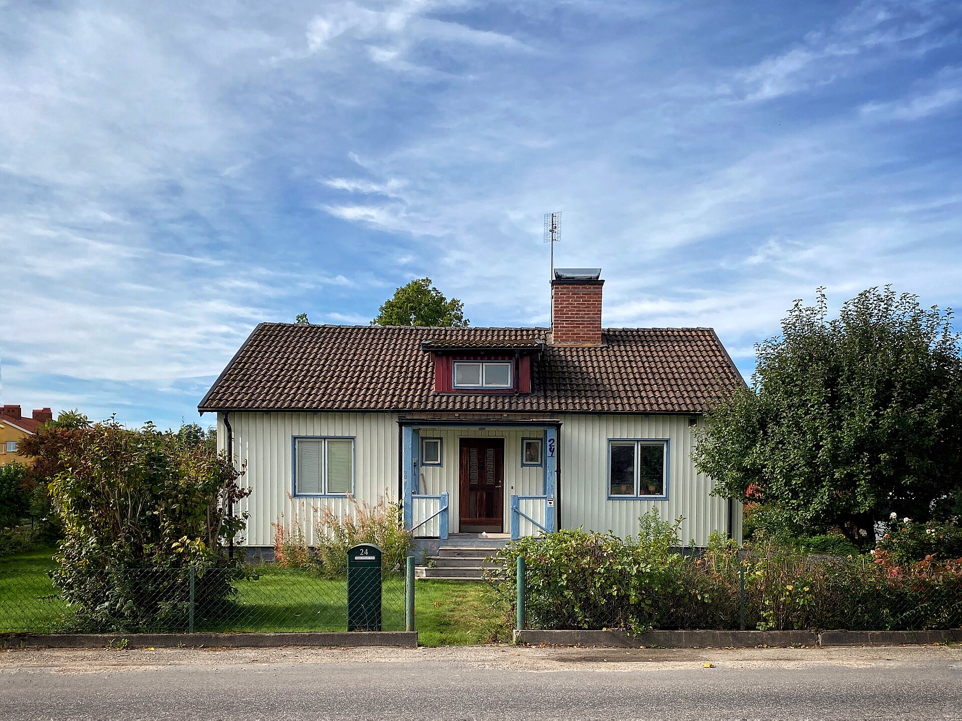 Varför måste svenskar låna så mycket för att bo?